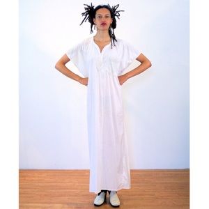 *SOLD* 90s Vintage Lightweight White Cotton Dress.